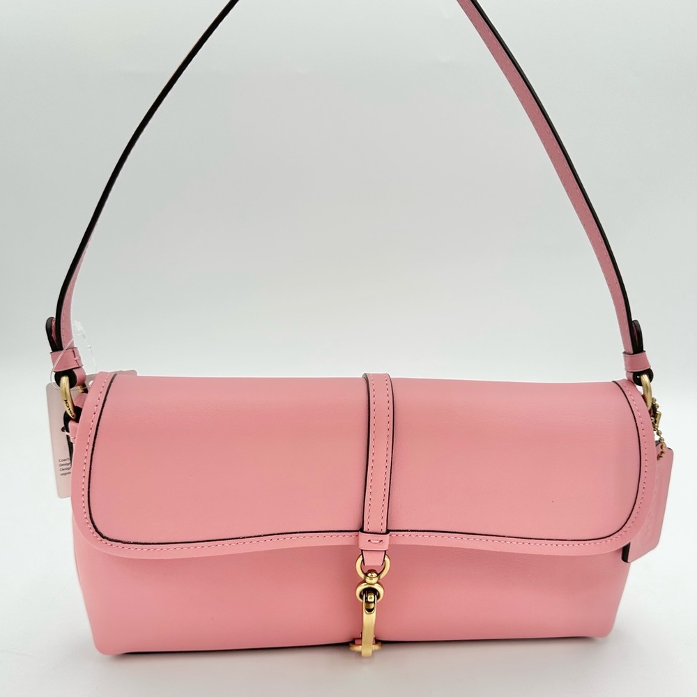 25 Coach Hamptons Leather Bag Women's